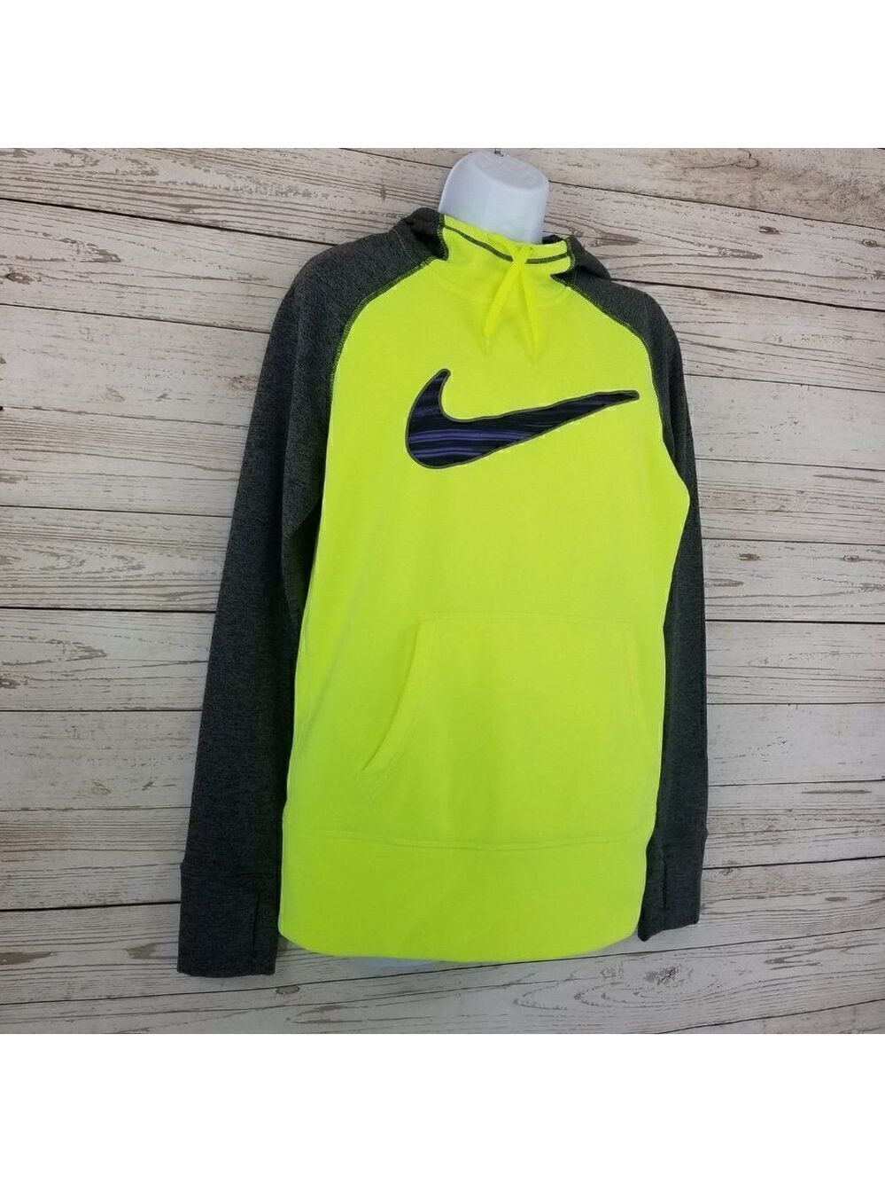 Nike Therma Fit Womens Size Medium Thumbholes Swoosh Pullover Hoodie Sweatshirt - Picture 2 of 10